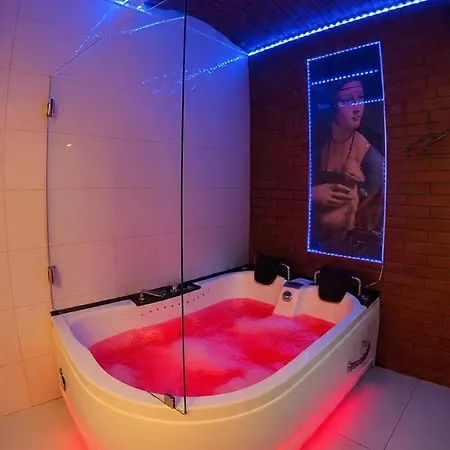 Jacuzzi Διαμέρισμα